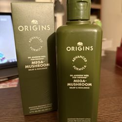 Dr. Weil for Origins Mega-Mushroom Relief & Resilience Soothing Treatment Lotion 200ml