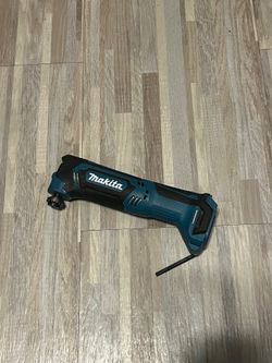 Mikita m12 multi tool