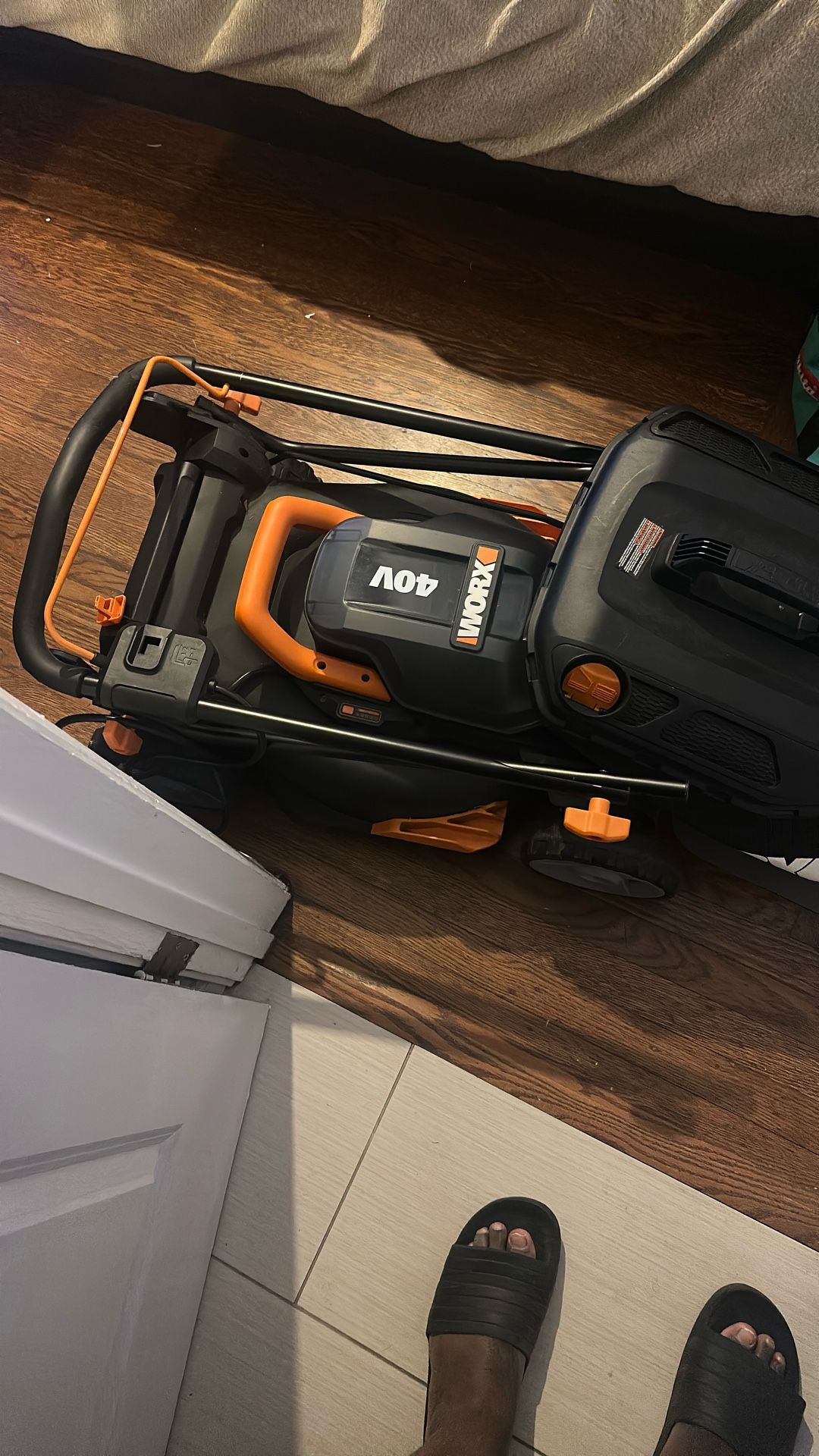 Battery Operated Lawn Mower 14”