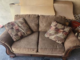 Living room couch - very comfy