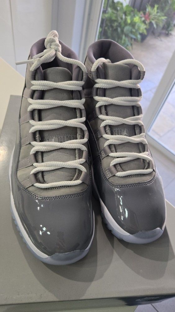 Jordan 11 Cool Grey