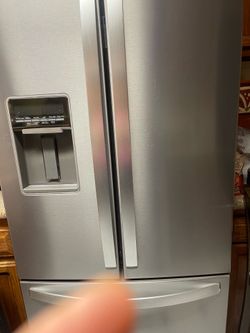 Refrigerator whirlpool