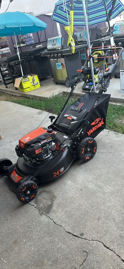 YARDMAX YG4761 24-in Gas Self-Propelled Lawn Mower