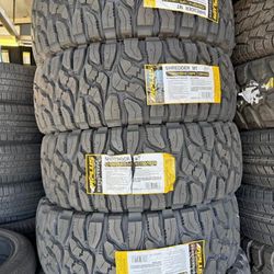 🚘🚨vendo set de llantas Lt 285 75 16 aplus tires M/T