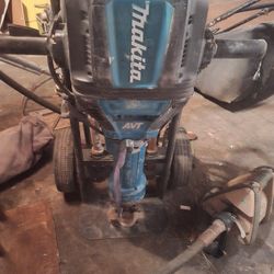 Makita Jack Hammer