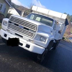 1986 Ford F-600