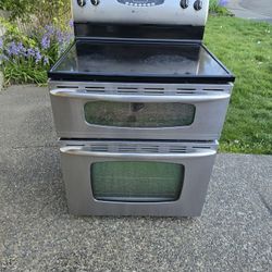 30 Days Warranty (Maytag Stove 30w) I Can Help You With Free Delivery Within 10 Miles Distance 