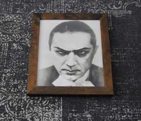 Framed Bela Lugosi Count Dracula Vintage Horror Photo Print (8x10)