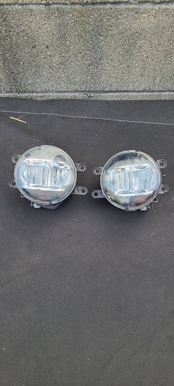 2018 Tundra OEM fog lamps