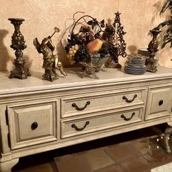 Bernhardt Buffet/Console Cabinet