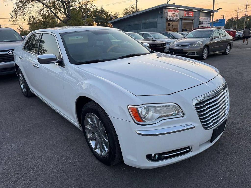 2013 Chrysler 300C