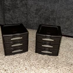 2 Used Small Sterilite Desktop 3 Drawer Storage Weave