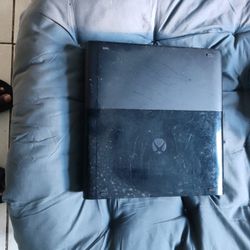 Black Xbox 360 