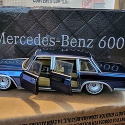Mercedes Benz 600 RLC