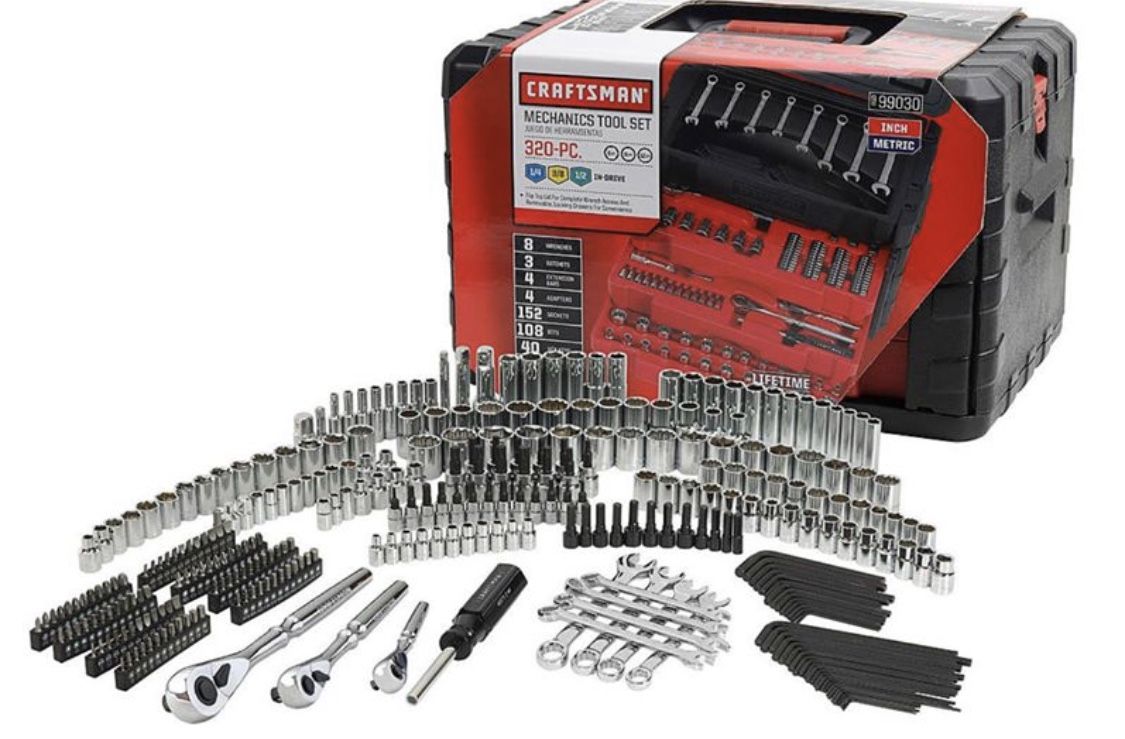 320-piece Mechanic's Tool Set