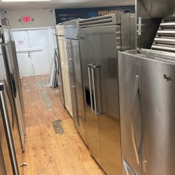 VIKING REFRIGERATOR SIDE BY SIDE 42” INCHES BILT IN