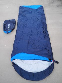 Sleeping Bag Large Water Resistant Excellent Condition
