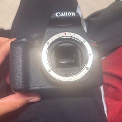 Rebel T7 With two Camera Lens