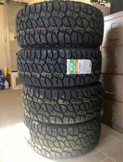 35x12.50 18 brand new
