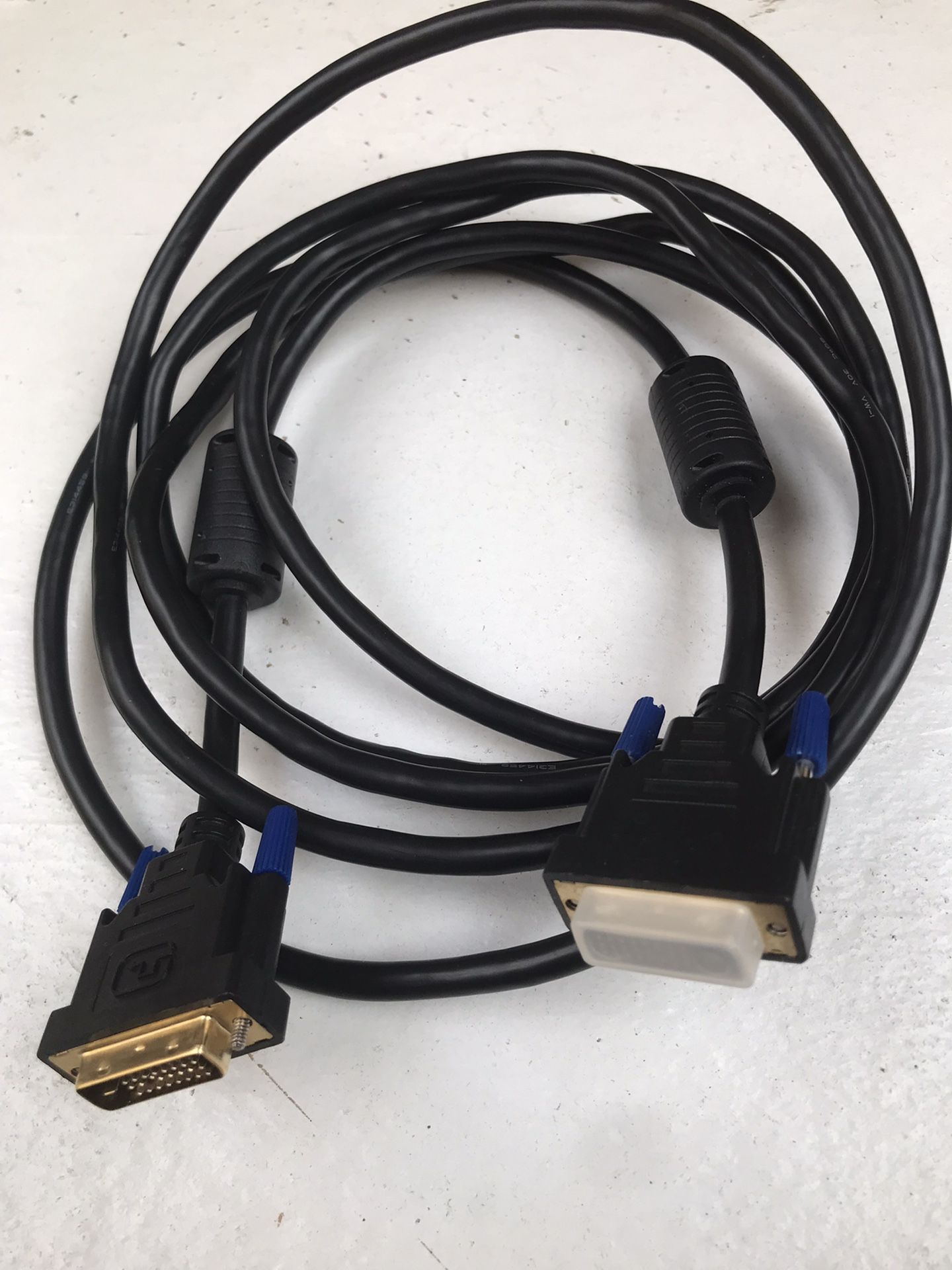 dvi cable
