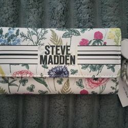 Woman's Wallets