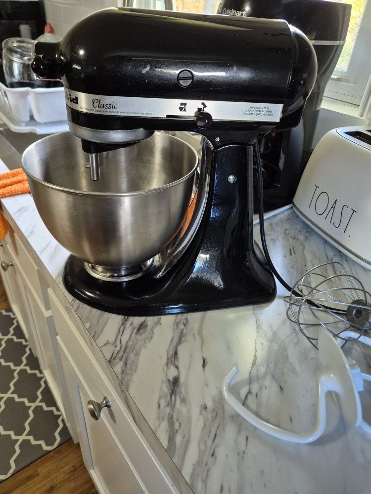 Kitchen Aid Mixer