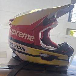 Supreme helmet