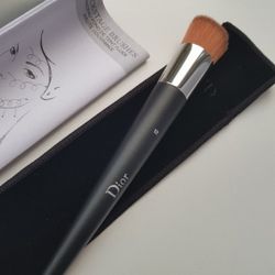 Brand New DIOR Backstage Full Coverage Foundation Brush