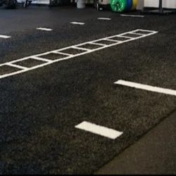 Black Turf With White Lines Athletic Synthetic Grass Gym Equipment Exercise Fitness Workout 