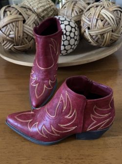 Boots Red