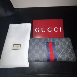GUCCI GRAY WALLET 