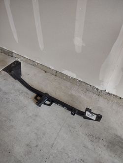 Curt 11349 Class 1 Trailer Hitch