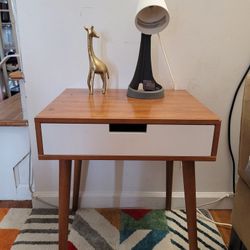 Bedside Table 