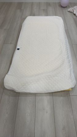 Twin XL Mattress Cover