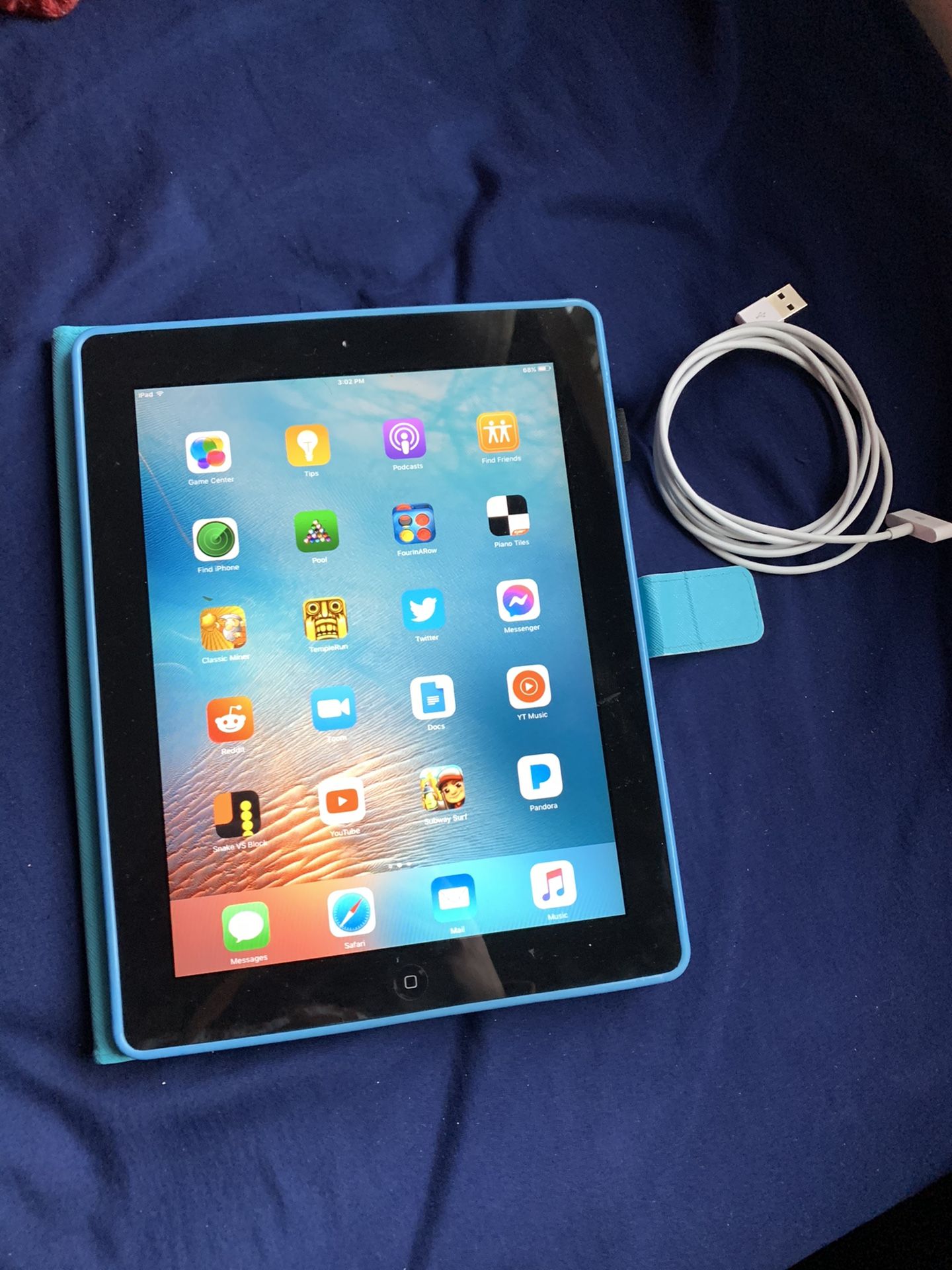 iPad 2 + Case