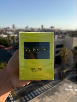 Valentino “ Yellow Dream”