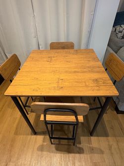 Dinning Table