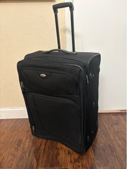 Luggage LARGE 2 wheels, H29 W20 Deep 12~14”. Clean inside. Used . Good zippers.
