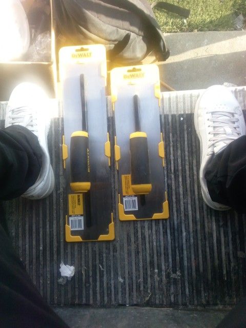 Finishing Trowels
