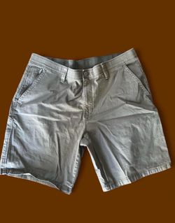 Mens cargo shorts size 38