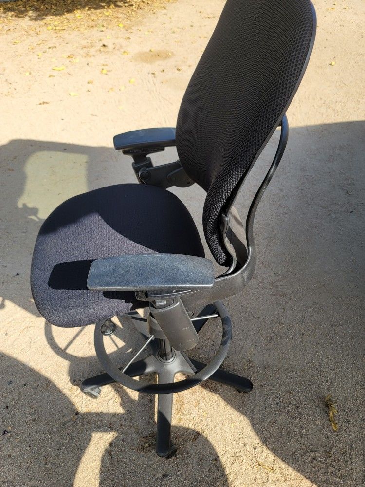 Drafting Chair Steelcase Leap V2 Stool Steelcase Leap V2 Drafting - Main Image