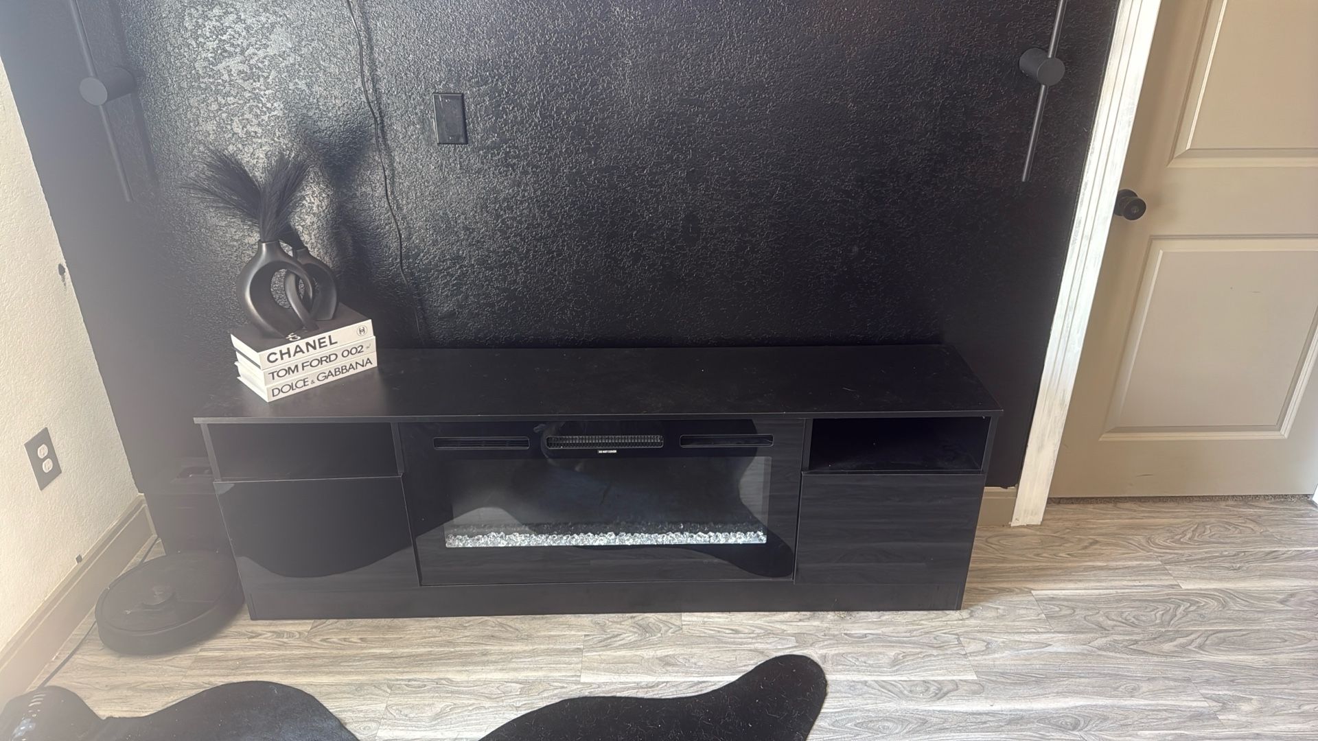 Tv Stand For 50-60inch TV’s 
