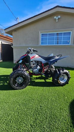Yamaha raptor 250