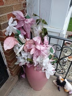 FLOWER VASE
