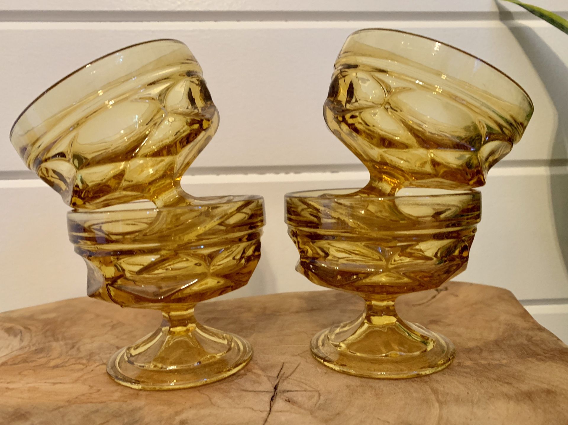 • vintage orange amber glasses glassware •