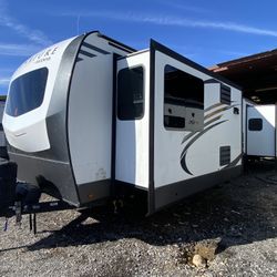 2020 Forest River Signature Ultra Lite