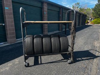 Auto Tire Rack