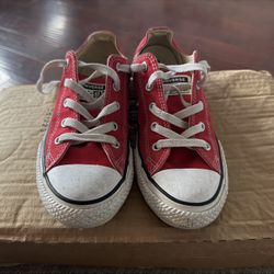 Youth Red Converse Shoes Size 1.5