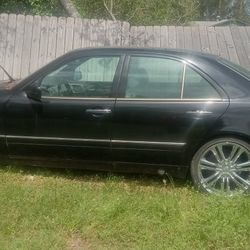 1997 Mercedes-Benz E-Class