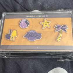 Lakers Pins 